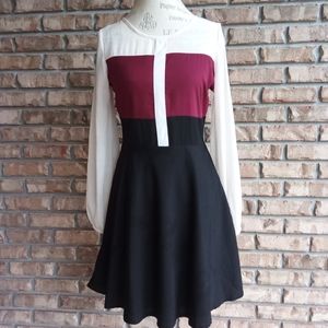 Romeo & Juliet Couture Color Block Fit & Flare Dress Size S.